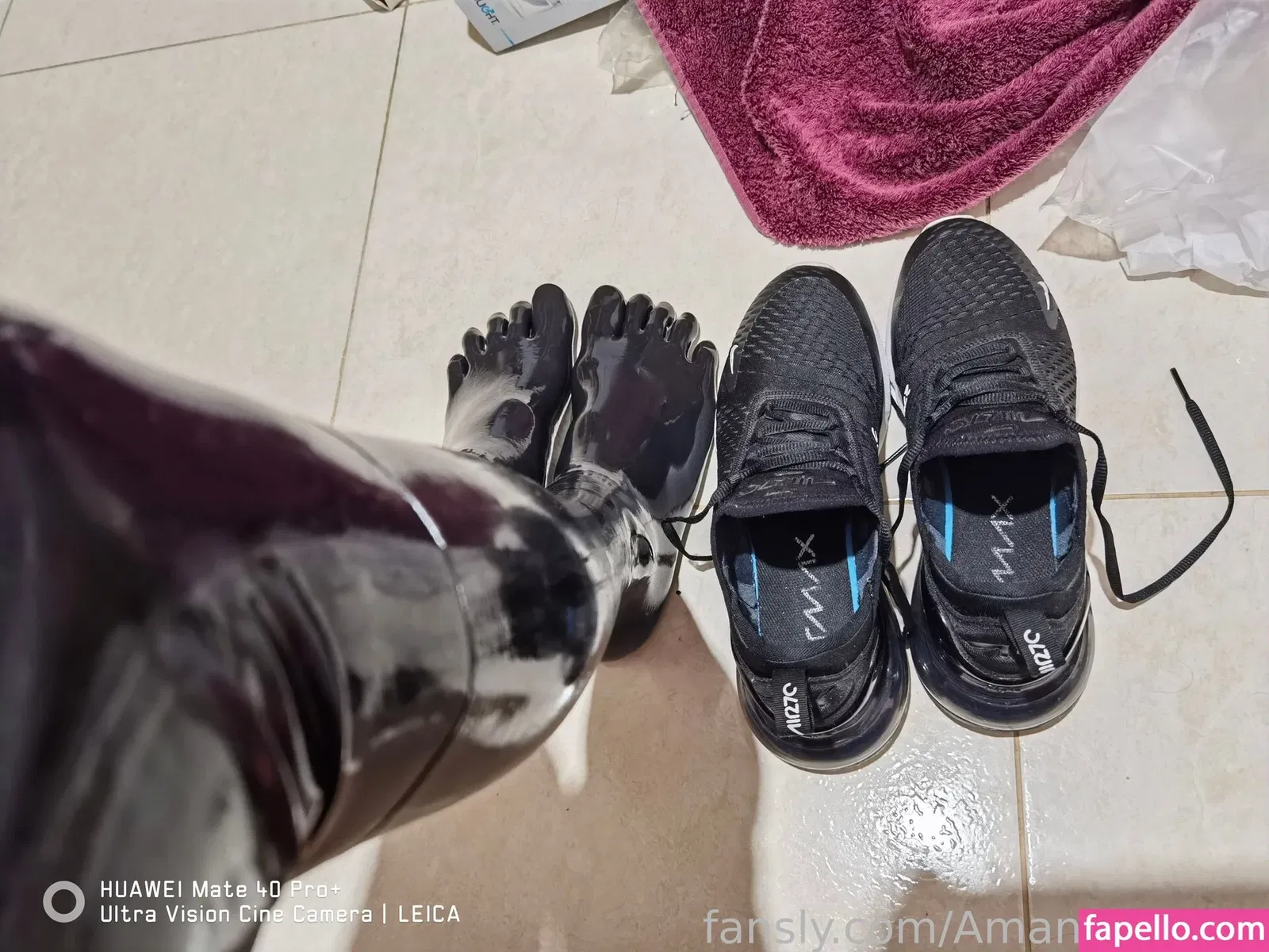 AmandaLatex Onlyfans Photo Gallery 