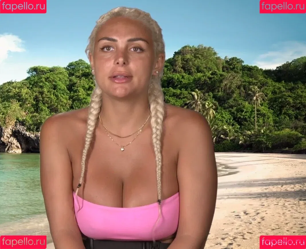 Michelle Daniaux Onlyfans Photo Gallery 