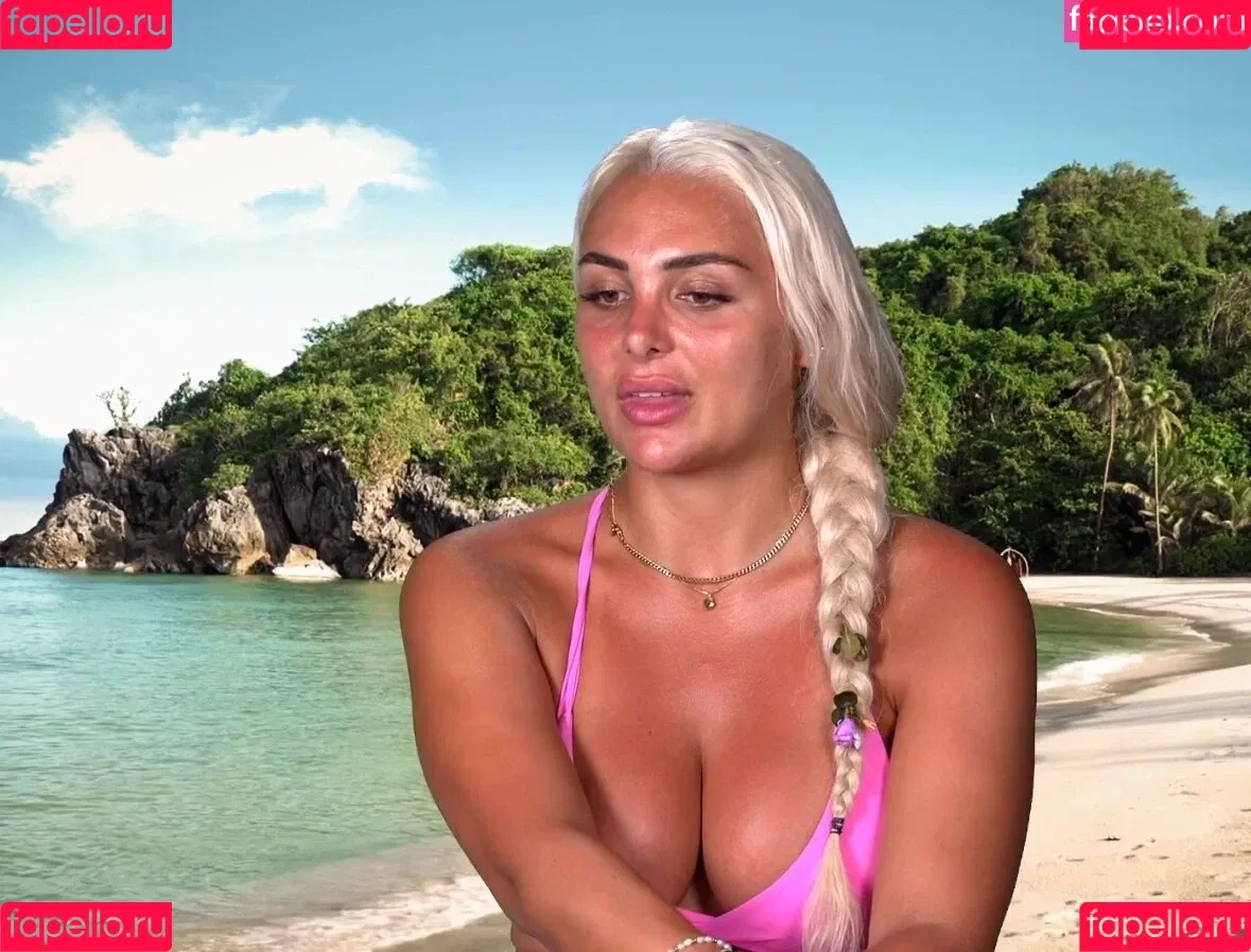 Michelle Daniaux Onlyfans Photo Gallery 