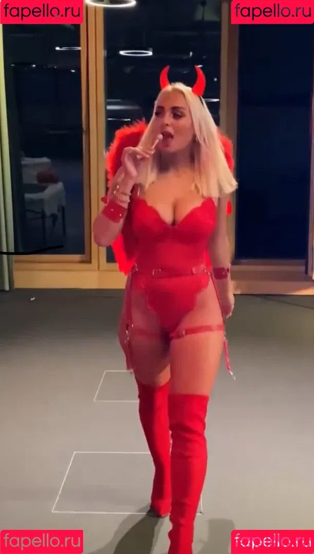 Michelle Daniaux Onlyfans Photo Gallery 