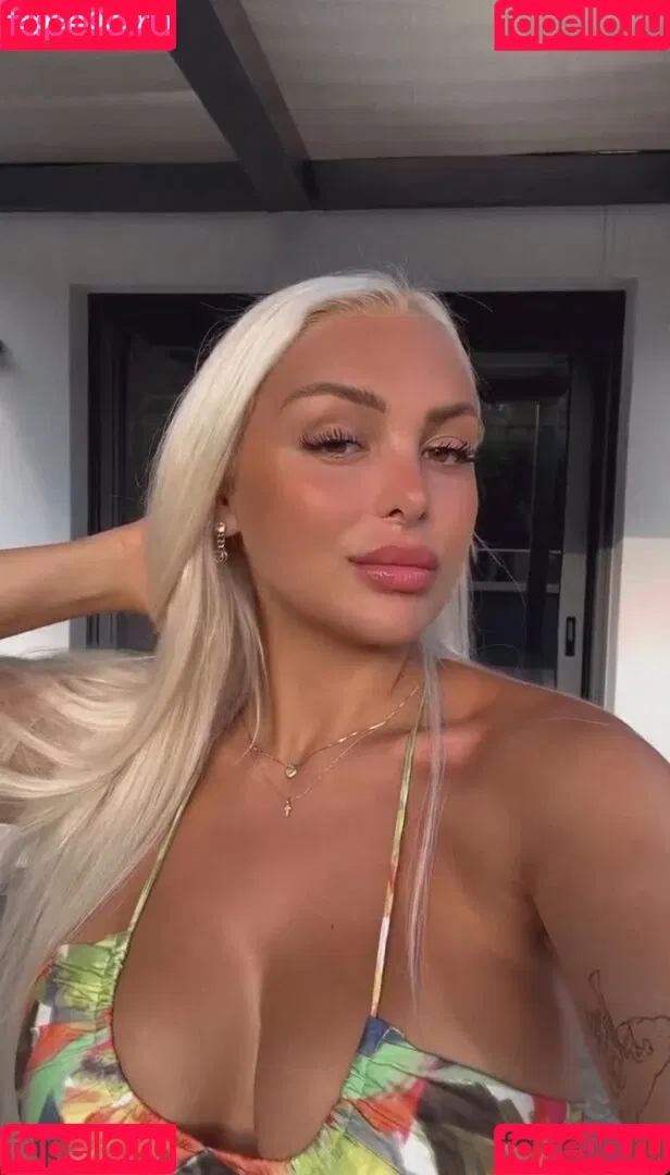 Michelle Daniaux Onlyfans Photo Gallery 