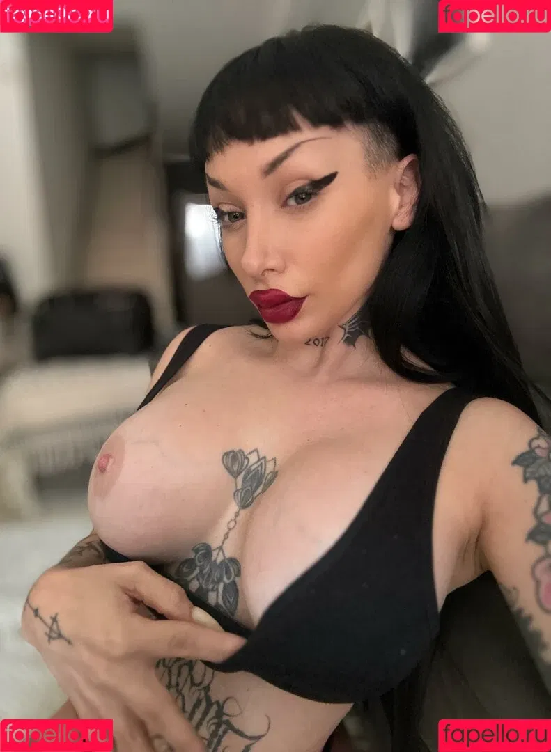 Caroxliv Onlyfans Photo Gallery 