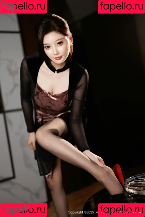 yangchenchen_yome Onlyfans Photo Gallery 