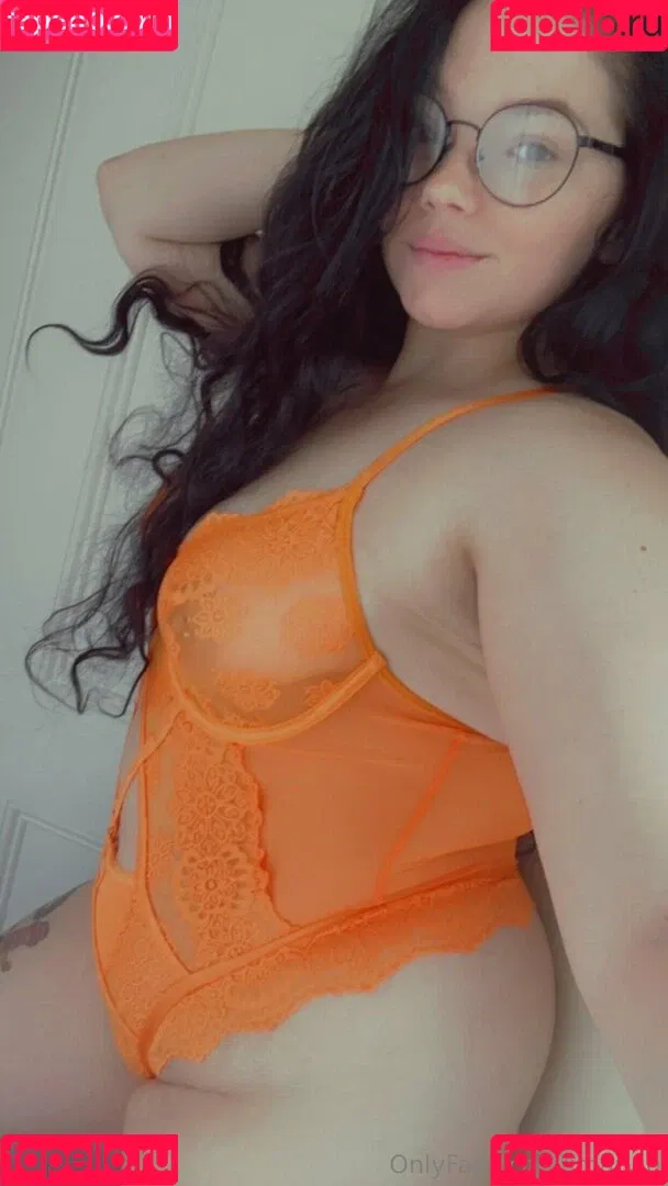 jmaryie Onlyfans Photo Gallery 