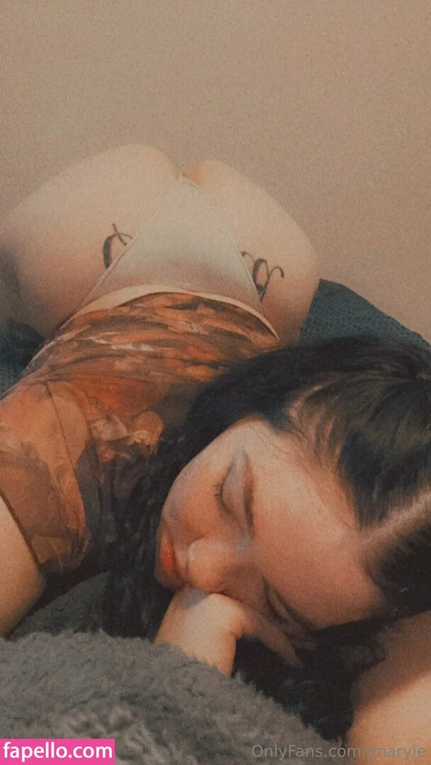 jmaryie Onlyfans Photo Gallery 