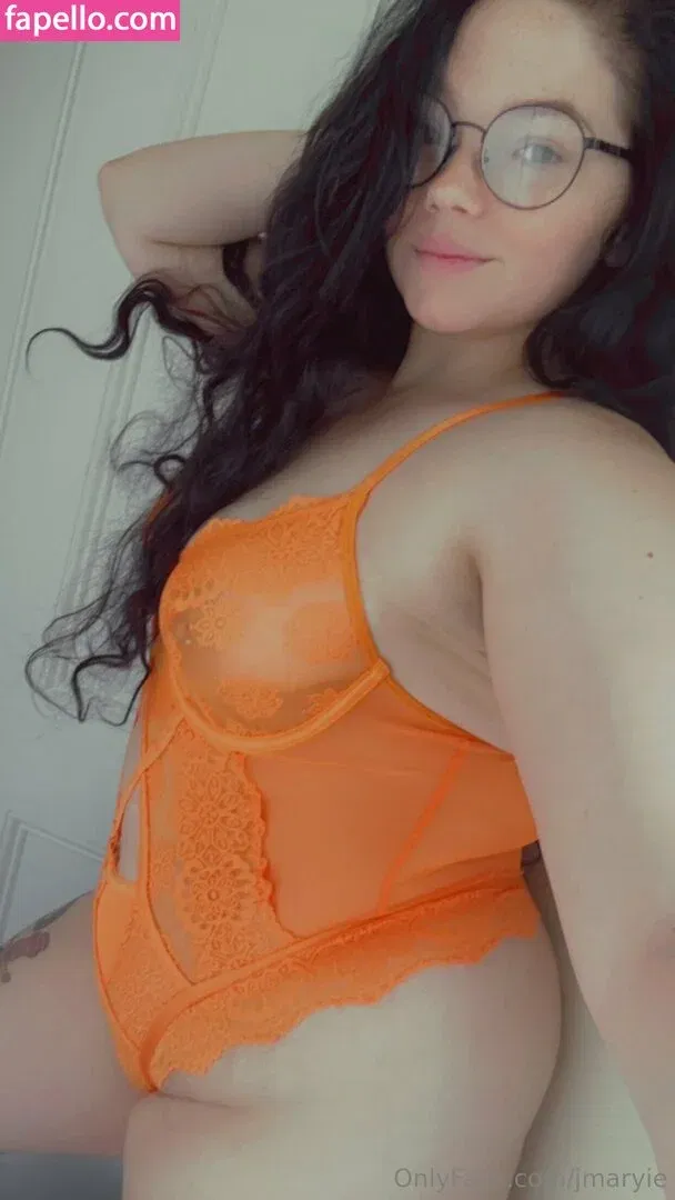 jmaryie Onlyfans Photo Gallery 
