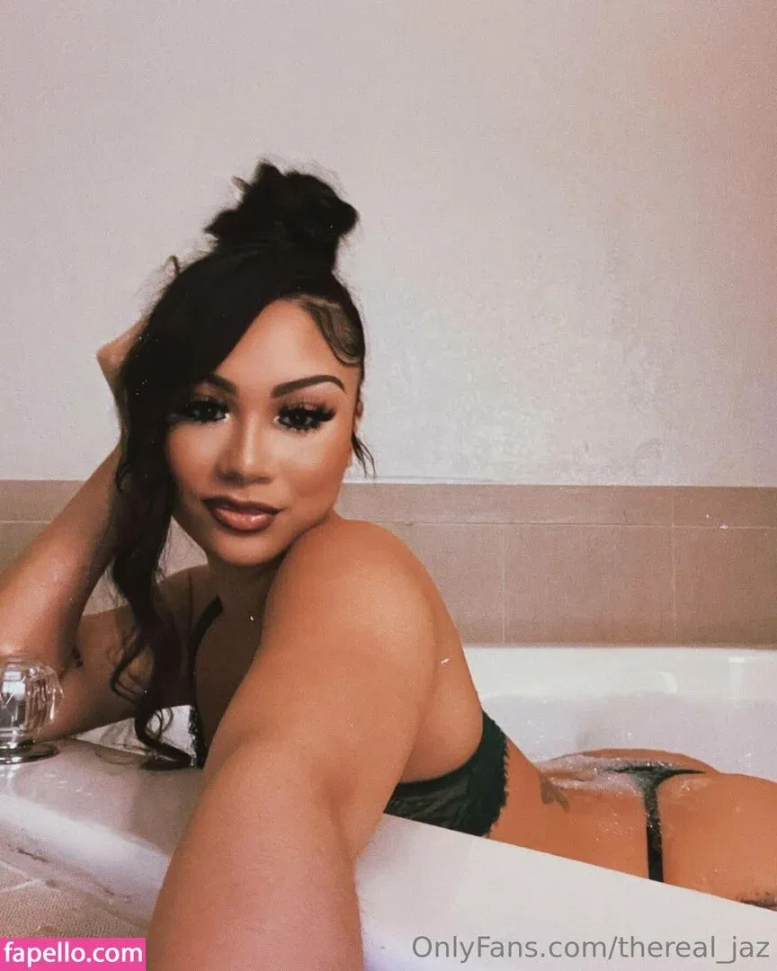 jazchinkz Onlyfans Photo Gallery 