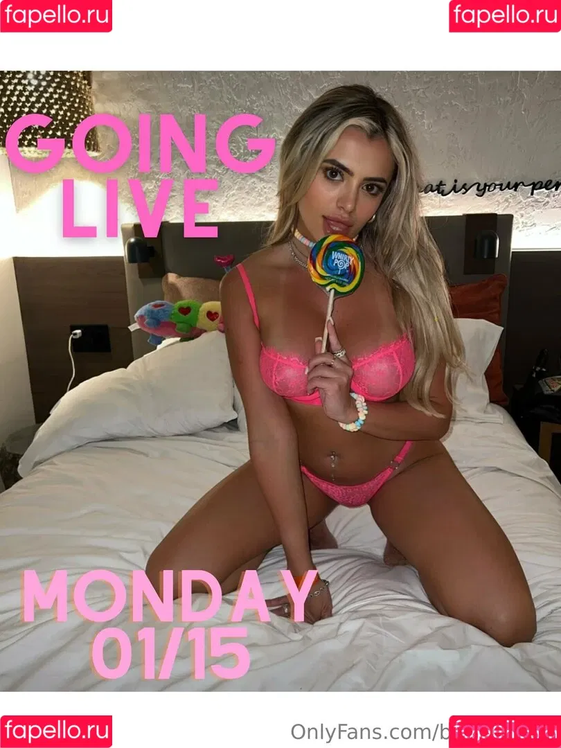 burr_brandi Onlyfans Photo Gallery 