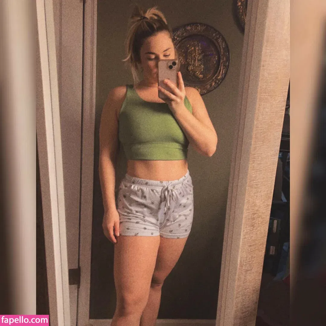 Eevyasmr Onlyfans Photo Gallery 