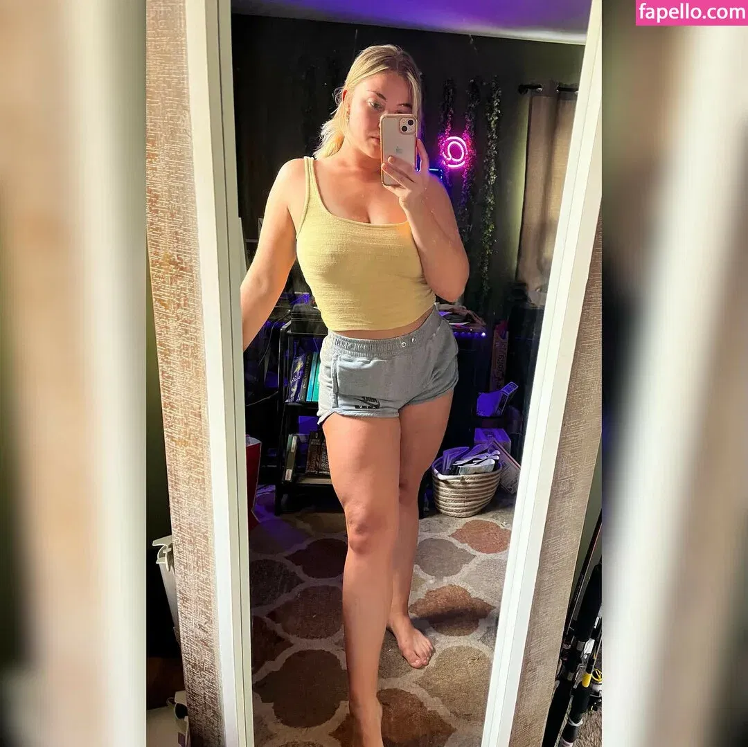 Eevyasmr Onlyfans Photo Gallery 