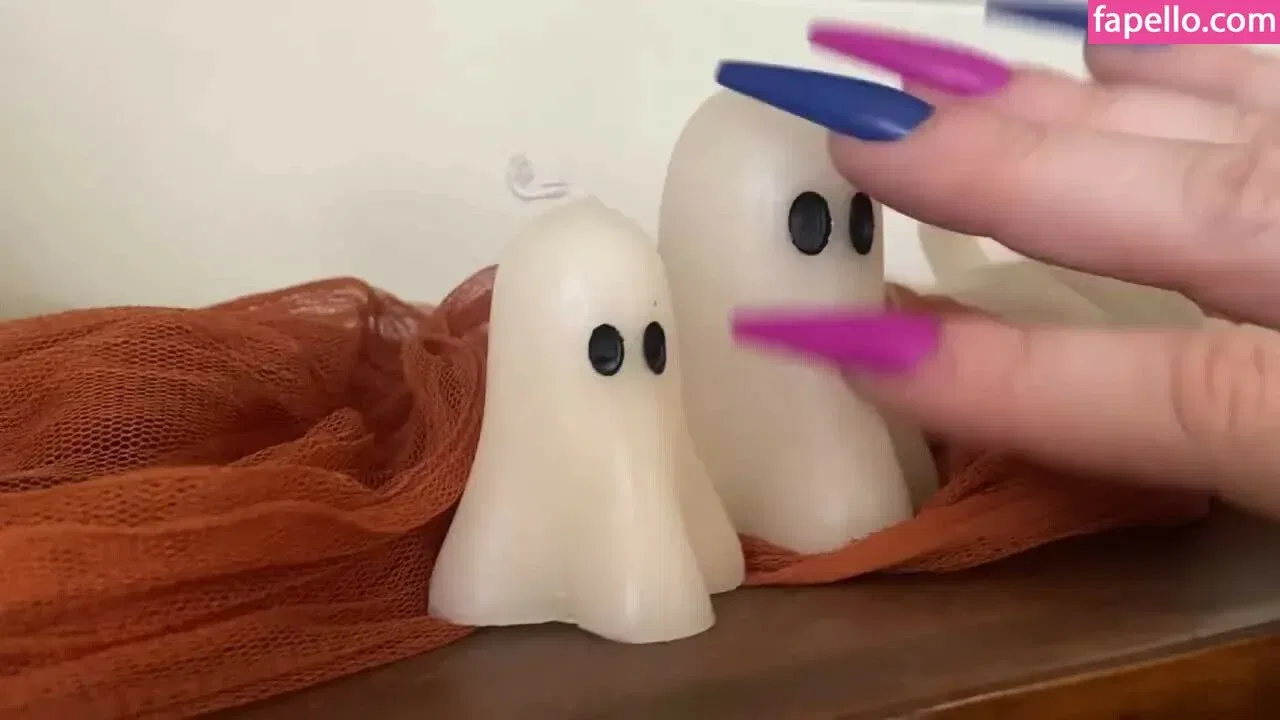 Eevyasmr Onlyfans Photo Gallery 