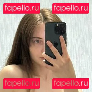 sansastark21 Onlyfans Photo Gallery 