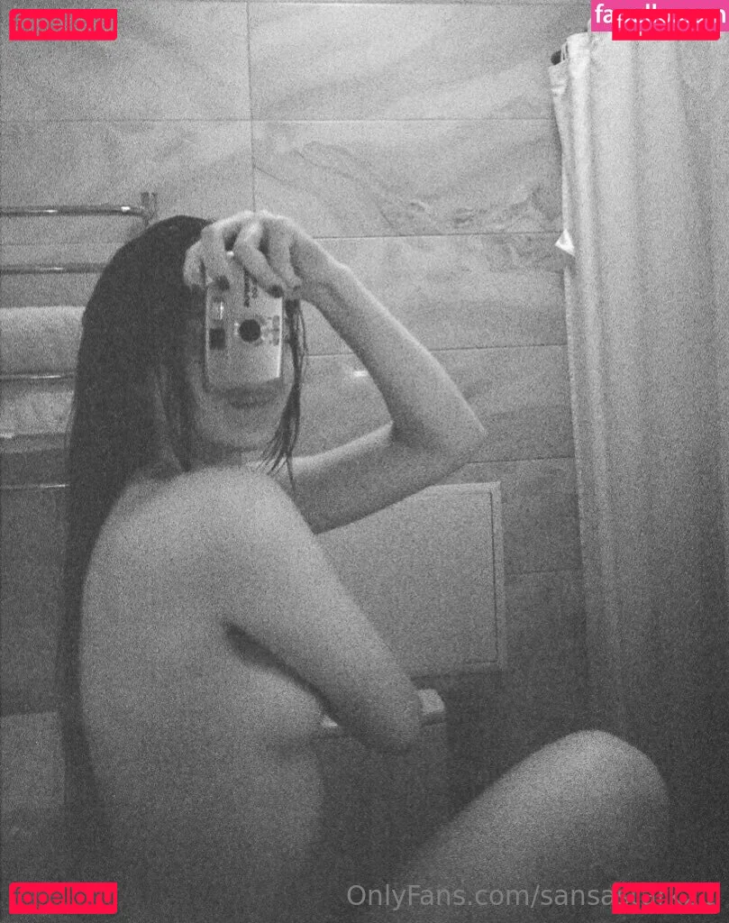 sansastark21 Onlyfans Photo Gallery 