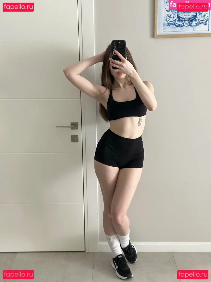 sansastark21 Onlyfans Photo Gallery 