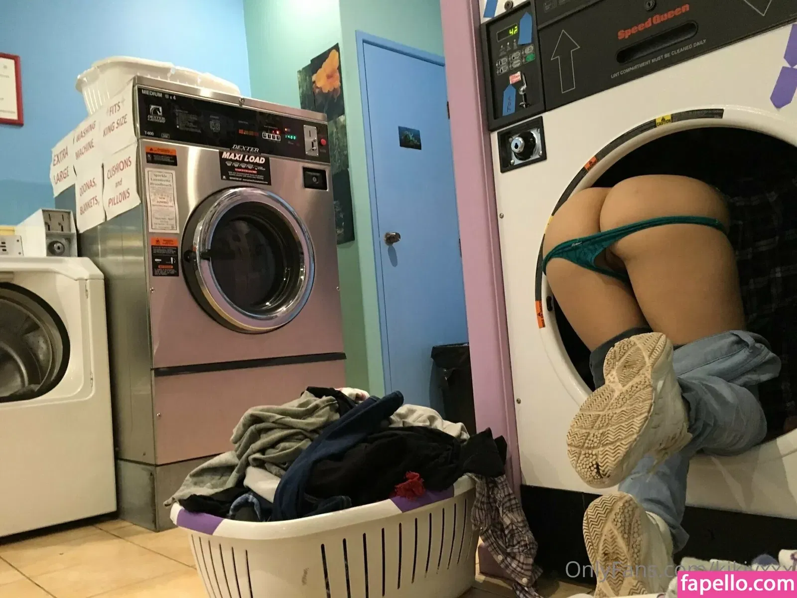 kikivxxx Onlyfans Photo Gallery 