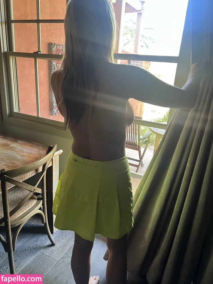 Mrs Brooke Miller Onlyfans Photo Gallery 