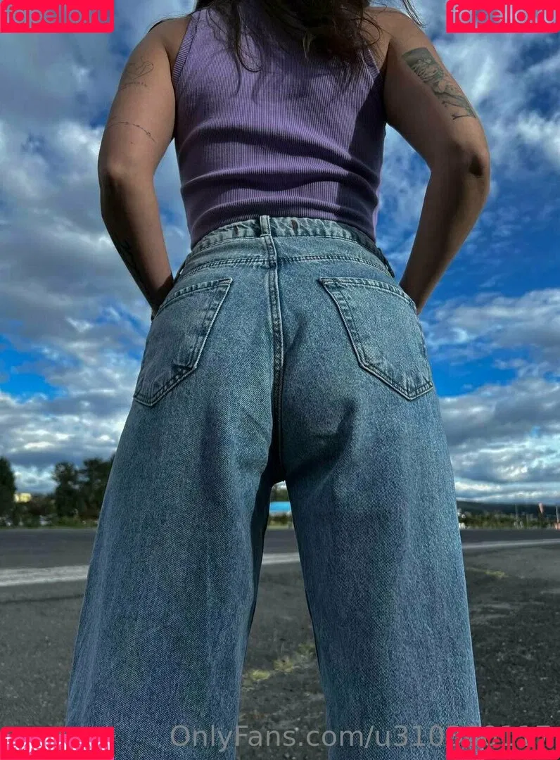 asa_akiraa Onlyfans Photo Gallery 