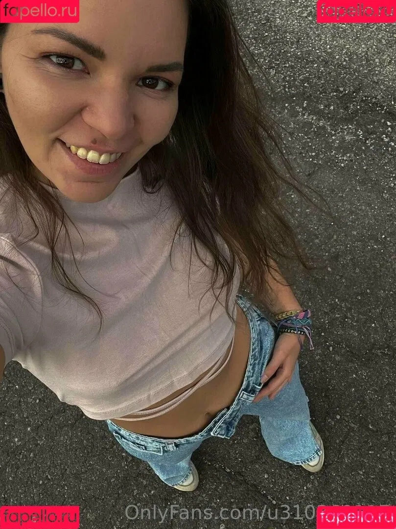 asa_akiraa Onlyfans Photo Gallery 