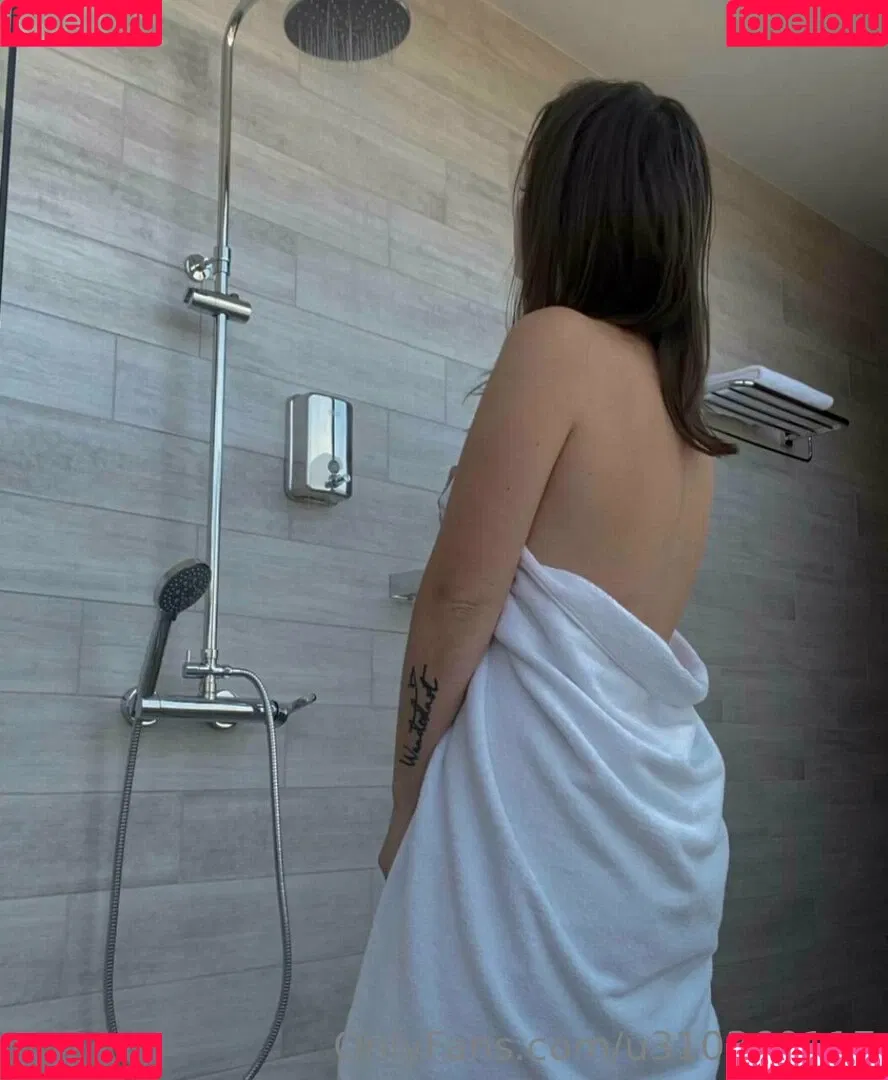 asa_akiraa Onlyfans Photo Gallery 