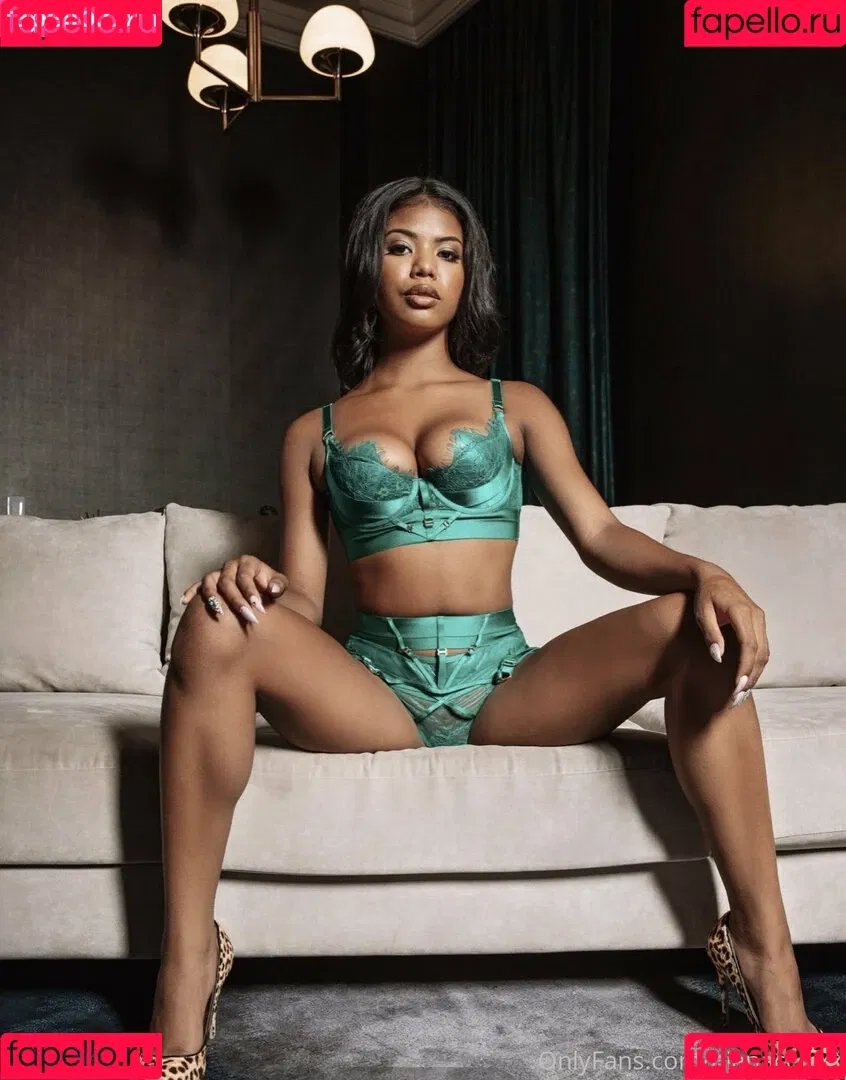 nianaccixxx Onlyfans Photo Gallery 
