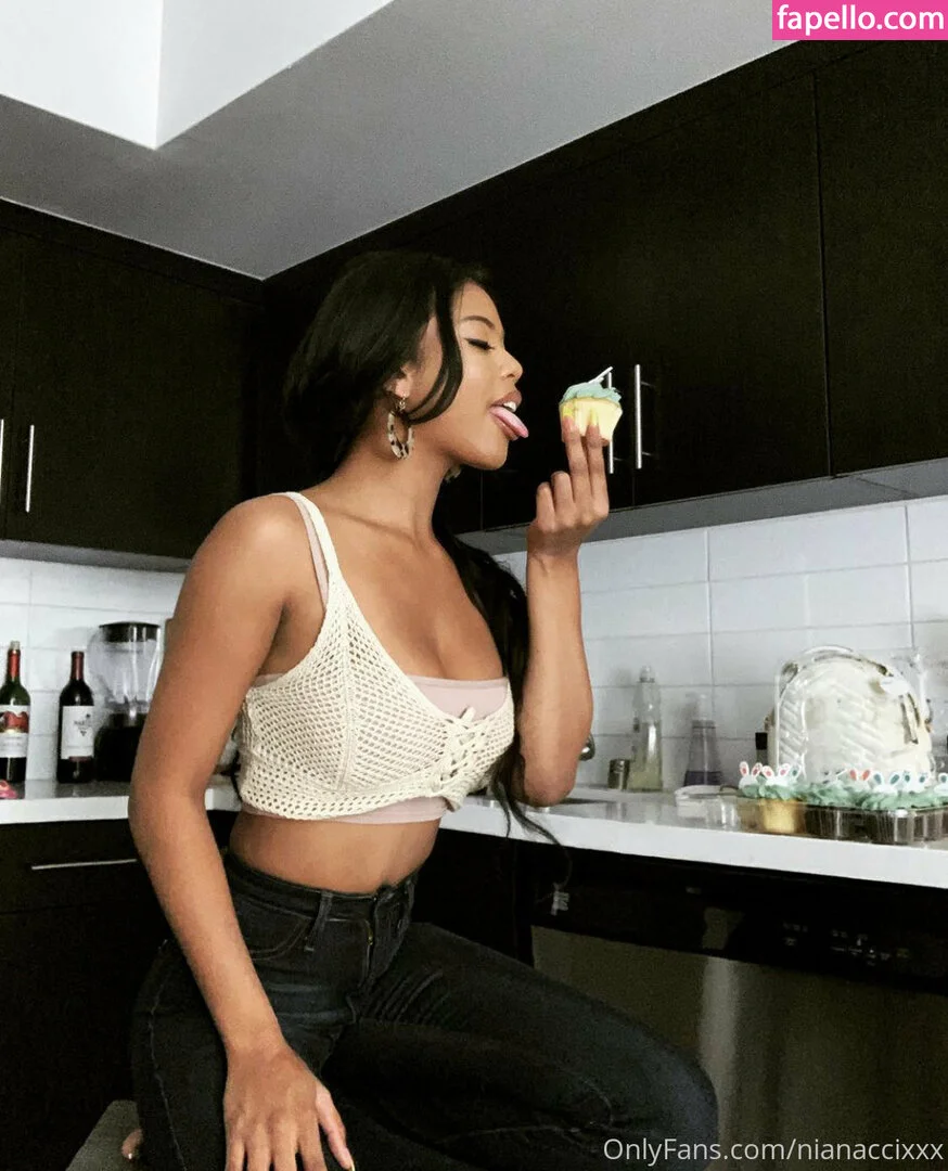 nianaccixxx Onlyfans Photo Gallery 