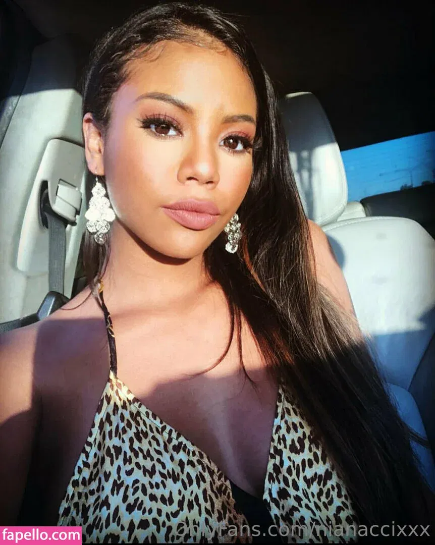 nianaccixxx Onlyfans Photo Gallery 
