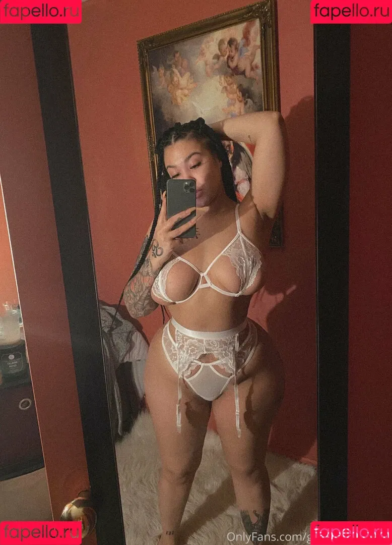 Goddyxaura Onlyfans Photo Gallery 