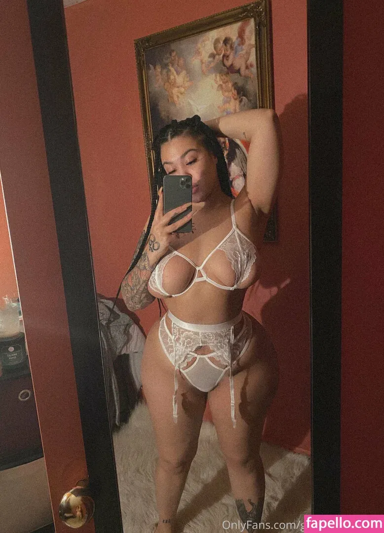 Goddyxaura Onlyfans Photo Gallery 