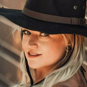 denalireesefree Onlyfans Photo Gallery 