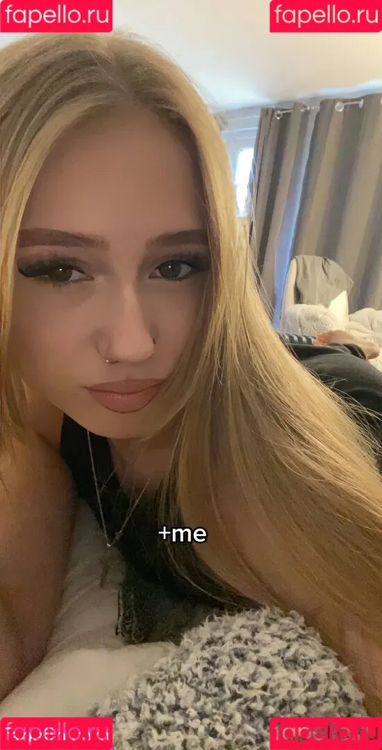 a.mae.04 Onlyfans Photo Gallery 