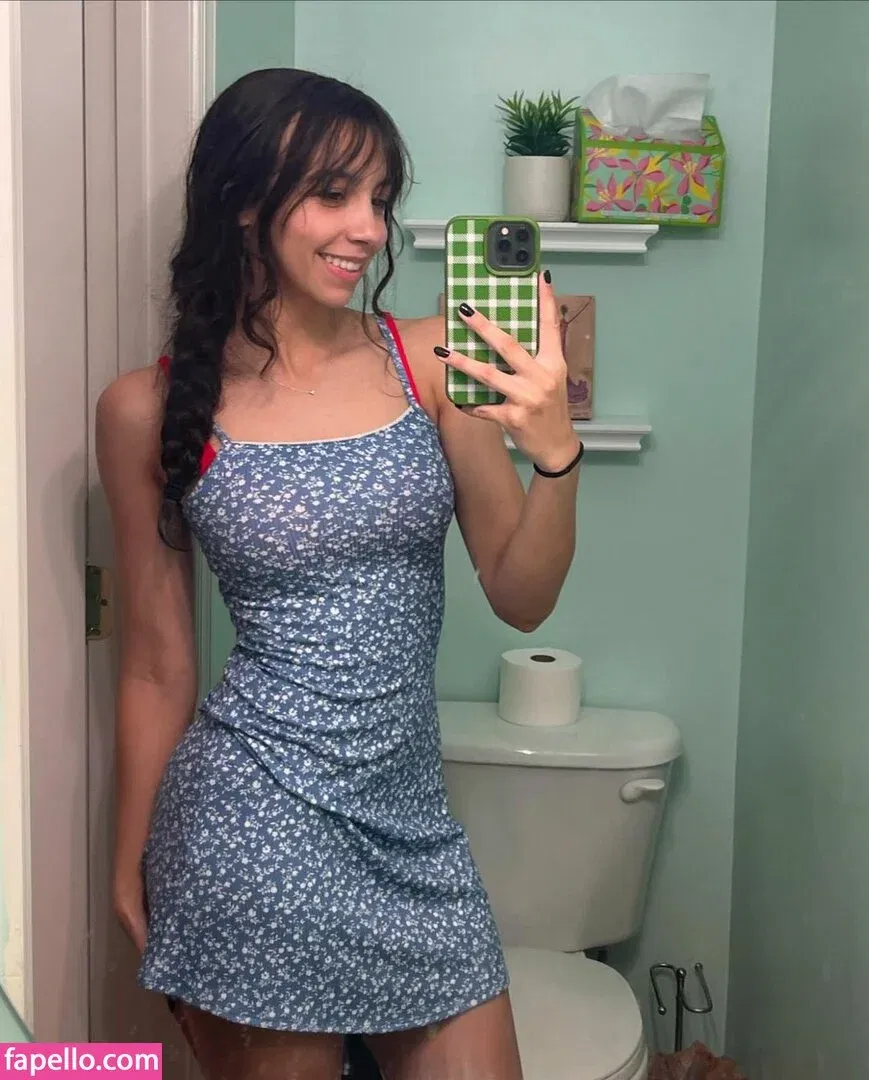 Over.taaa Onlyfans Photo Gallery 