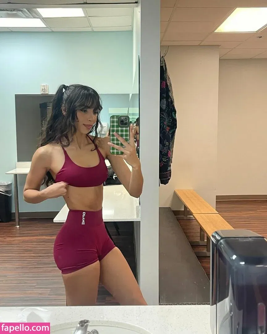 Over.taaa Onlyfans Photo Gallery 