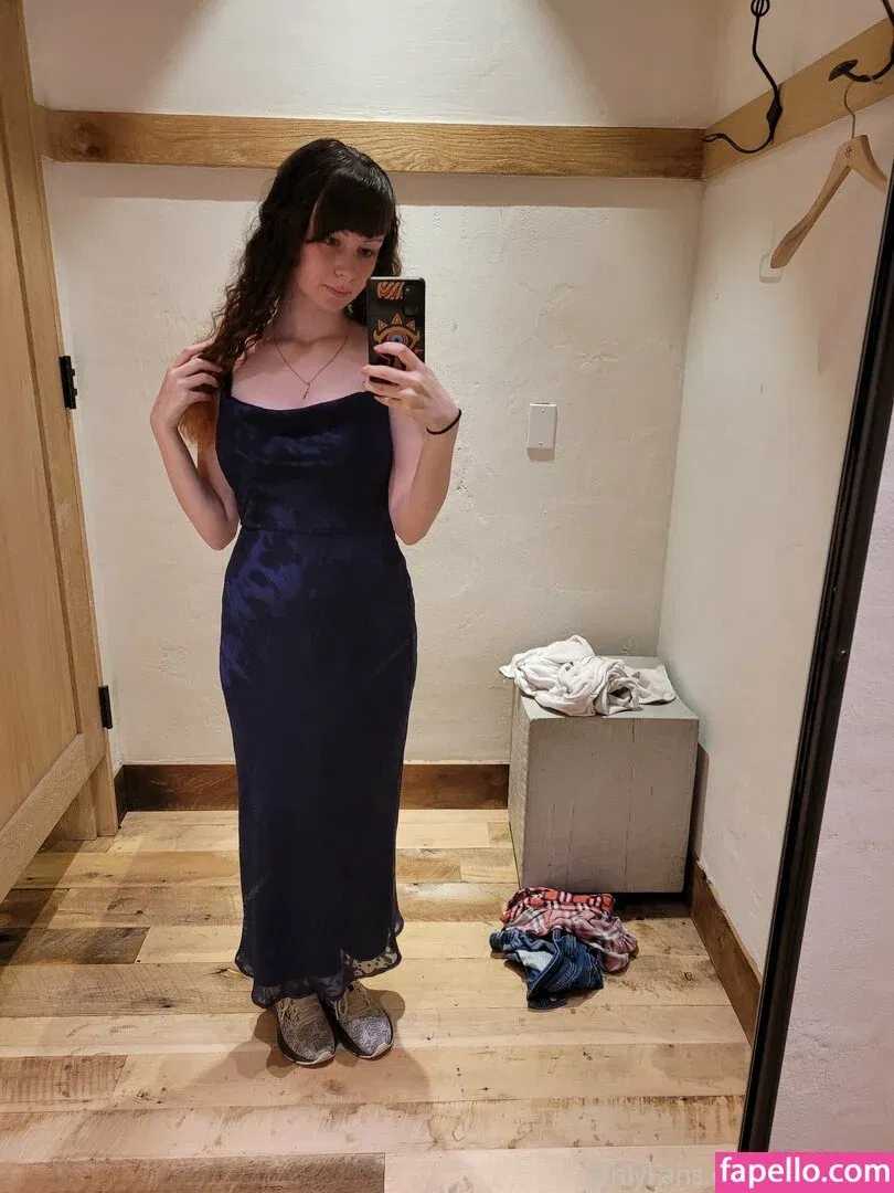 kisakuma.free Onlyfans Photo Gallery 