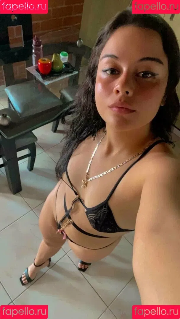 Iris Ramos Onlyfans Photo Gallery 