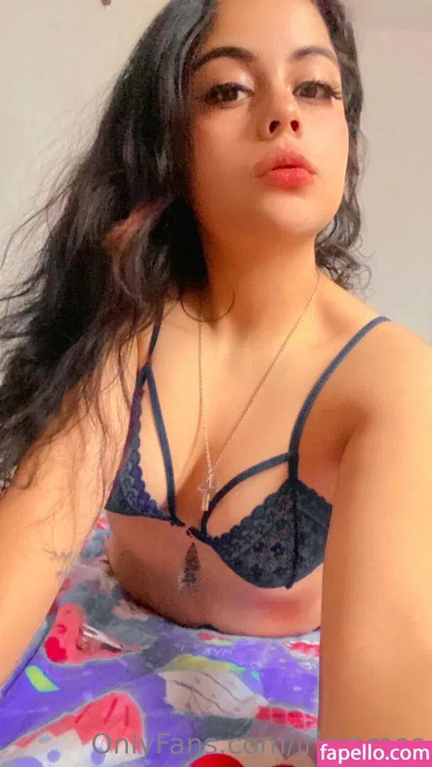 Iris Ramos Onlyfans Photo Gallery 