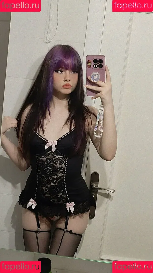 theakaleina Onlyfans Photo Gallery 