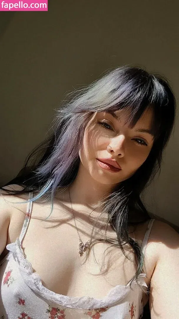 theakaleina Onlyfans Photo Gallery 