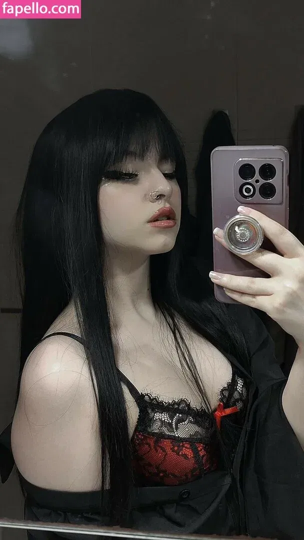 theakaleina Onlyfans Photo Gallery 