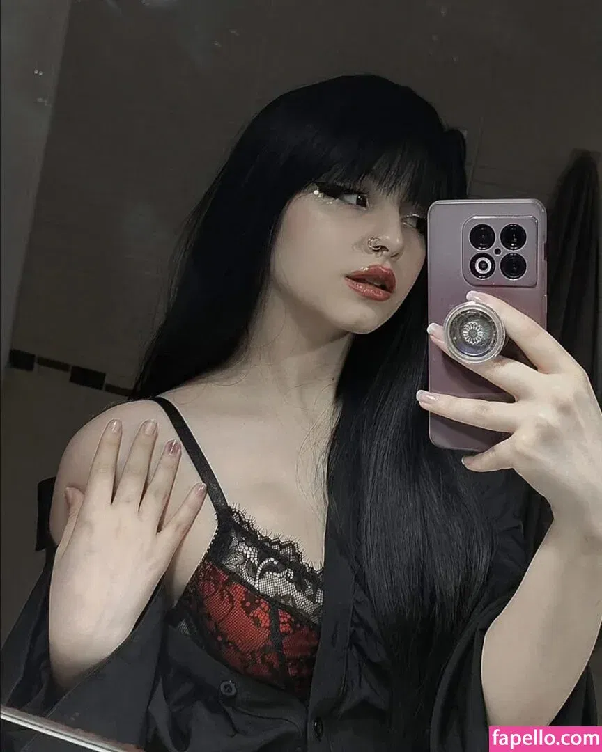 theakaleina Onlyfans Photo Gallery 