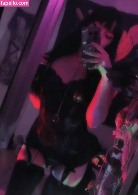 theakaleina Onlyfans Photo Gallery 