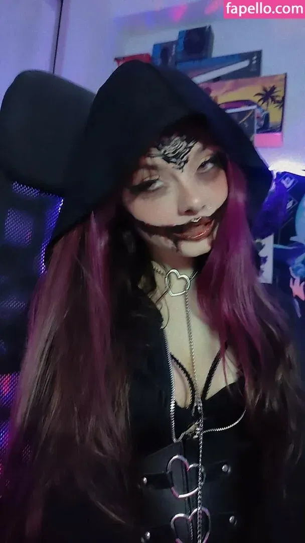 theakaleina Onlyfans Photo Gallery 