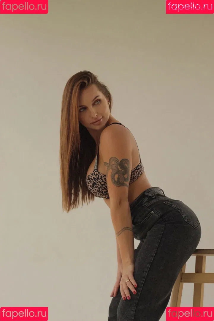 valeria_cherry1 Onlyfans Photo Gallery 