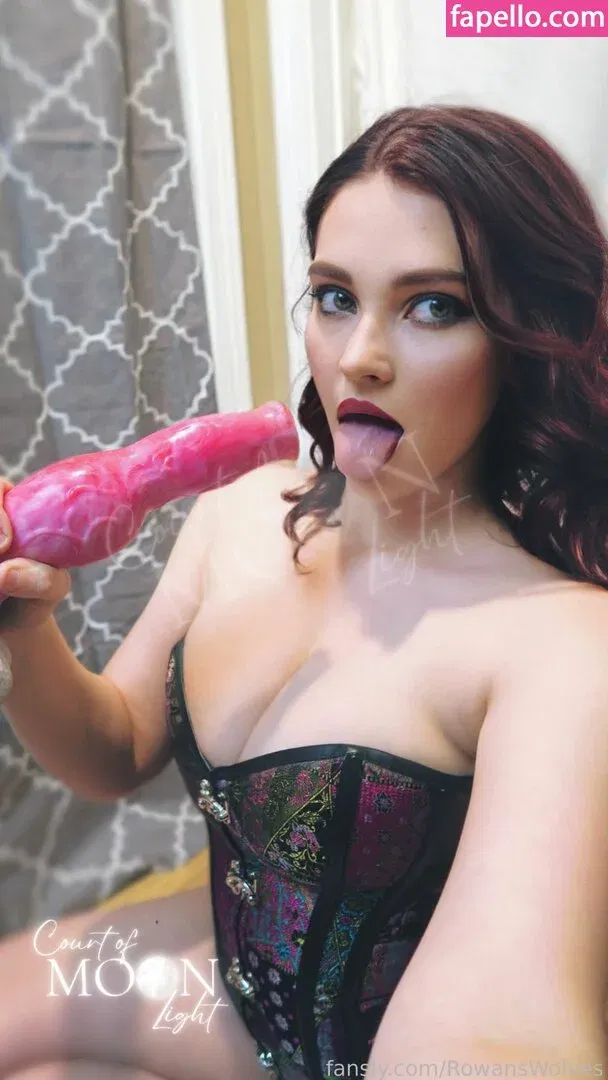 RowansWolves Onlyfans Photo Gallery 