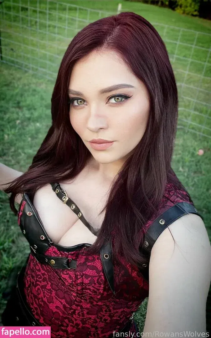 RowansWolves Onlyfans Photo Gallery 