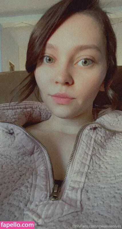 RowansWolves Onlyfans Photo Gallery 