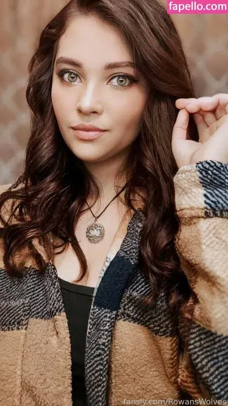 RowansWolves Onlyfans Photo Gallery 