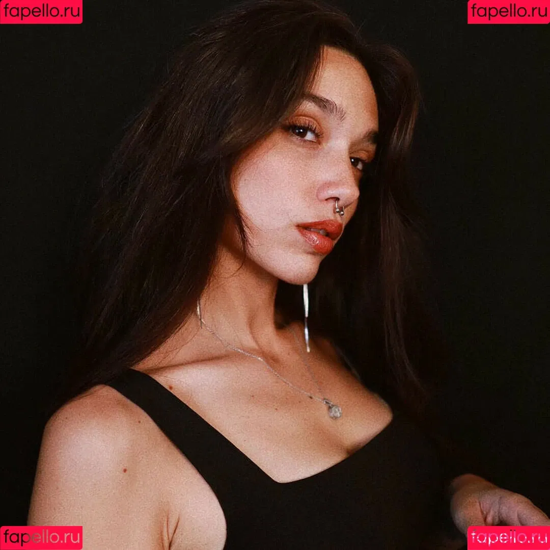 Arbmeis Onlyfans Photo Gallery 