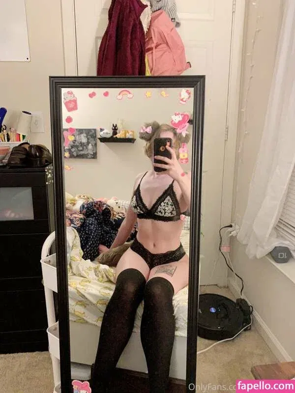 Dumb Pup Onlyfans Photo Gallery 