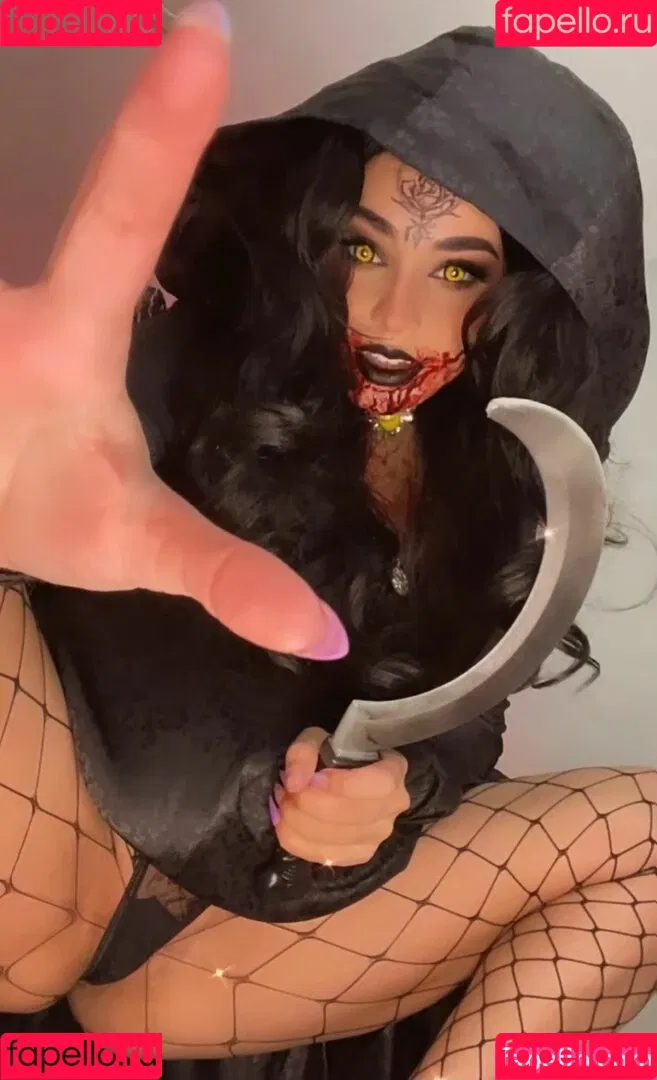 Simply Arabella Onlyfans Photo Gallery 