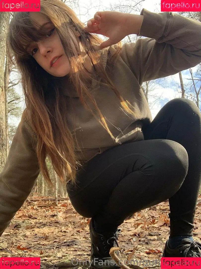 gurochaann Onlyfans Photo Gallery 